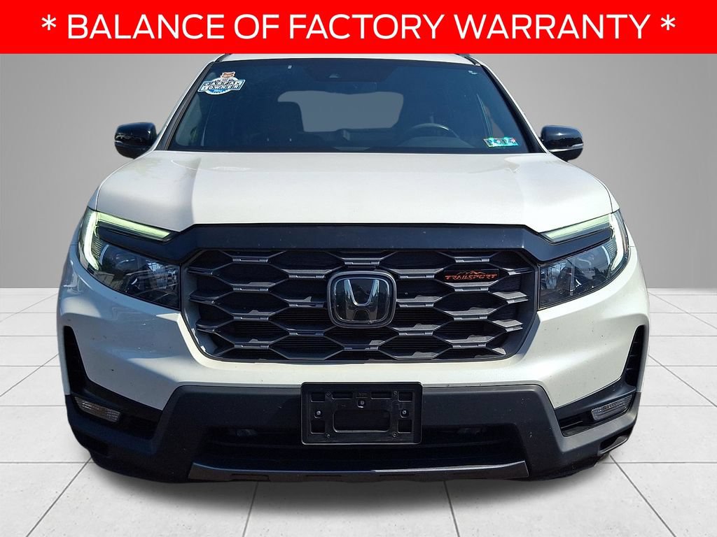 Used 2025 Honda Passport TrailSport image 2
