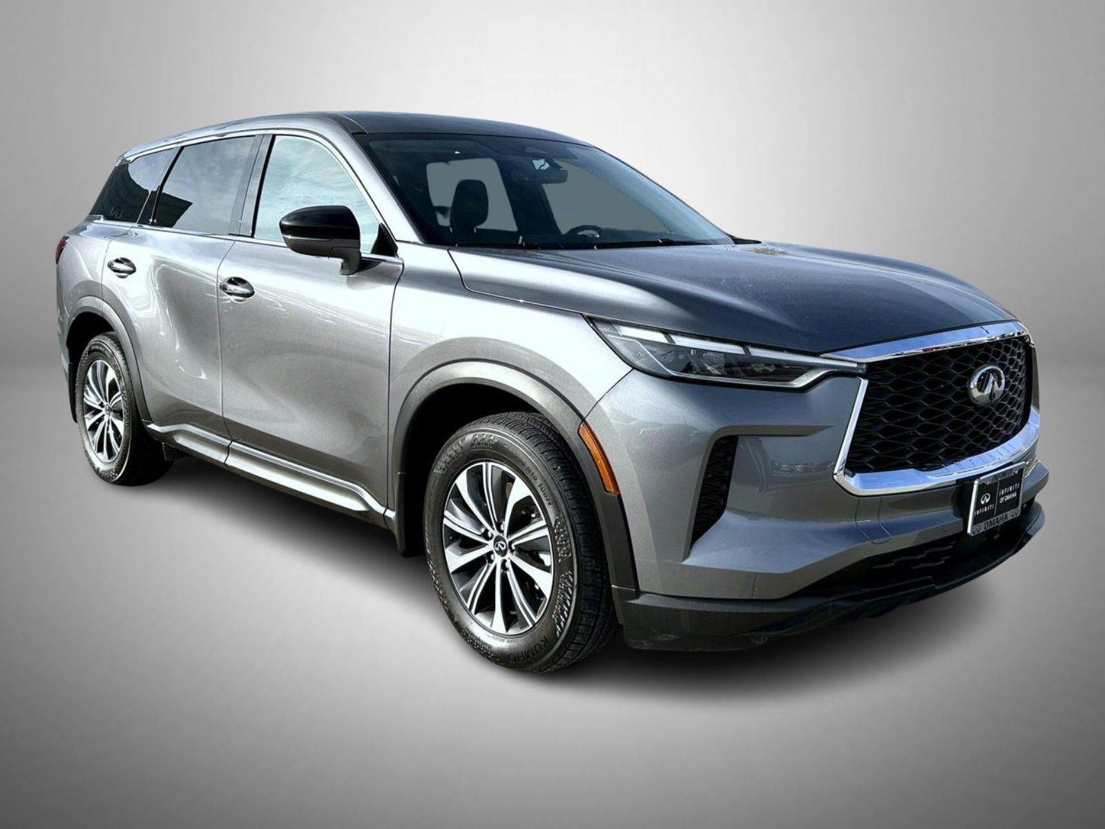 Used 2025 INFINITI QX60 Pure w/ Cargo Package image 3