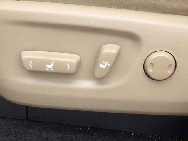 Used 2022 Toyota 4Runner Limited RWD image 21