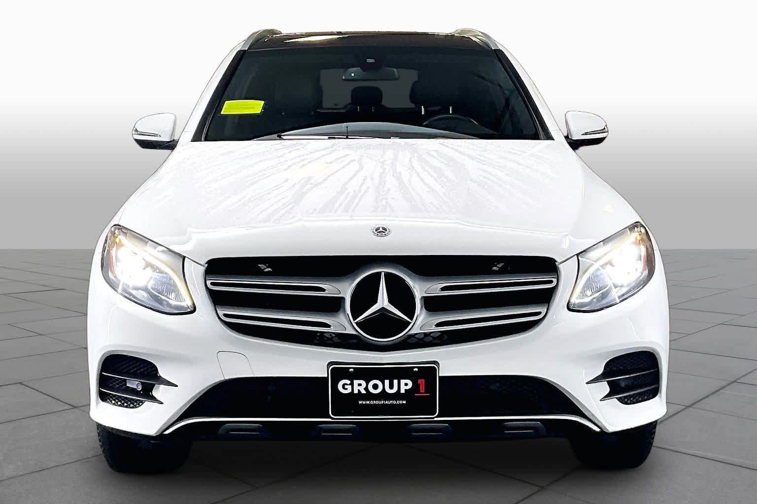 Certified 2017 Mercedes-Benz GLC 300 4MATIC image 4