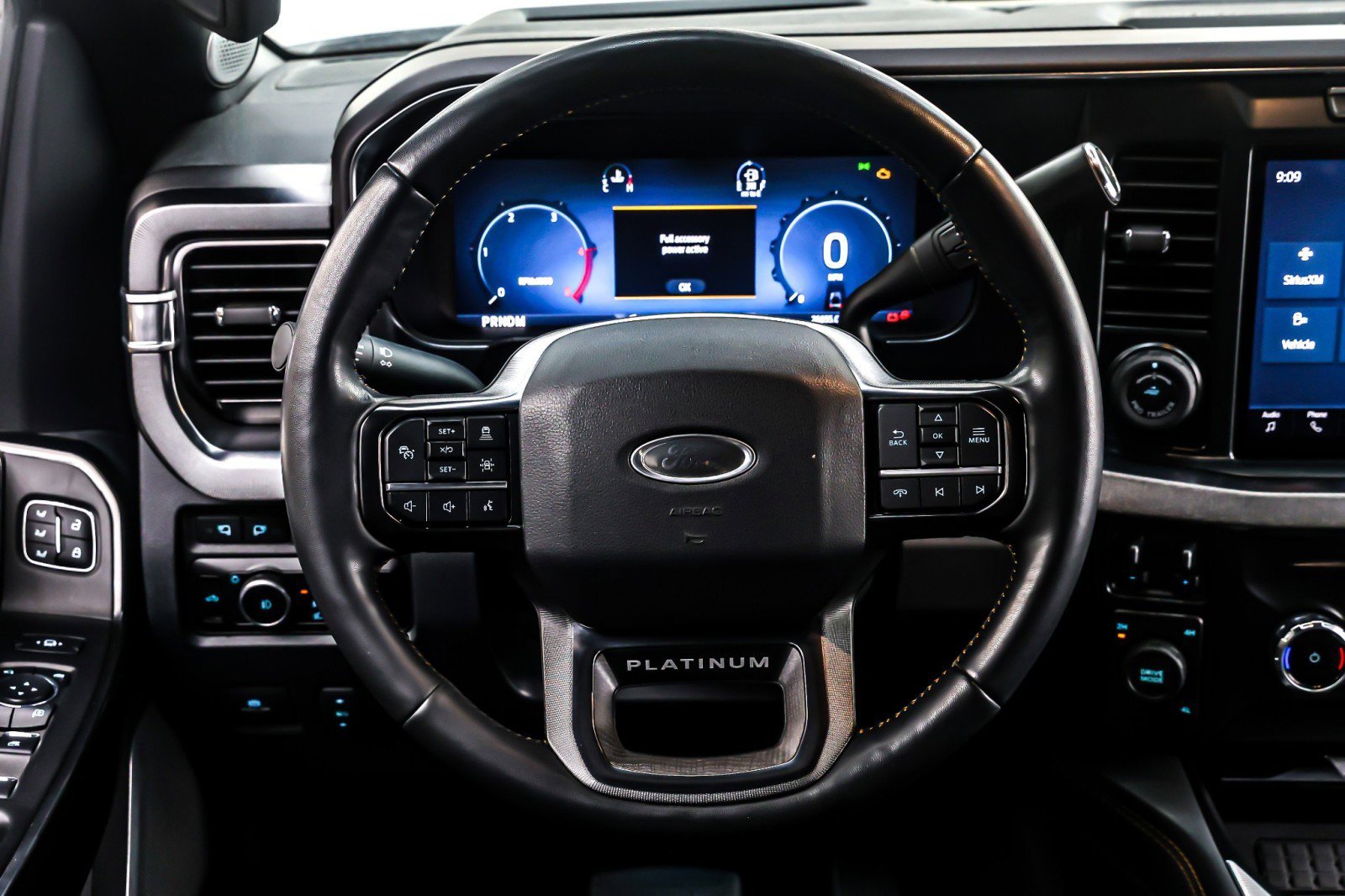 Used 2023 Ford F250 Platinum image 19