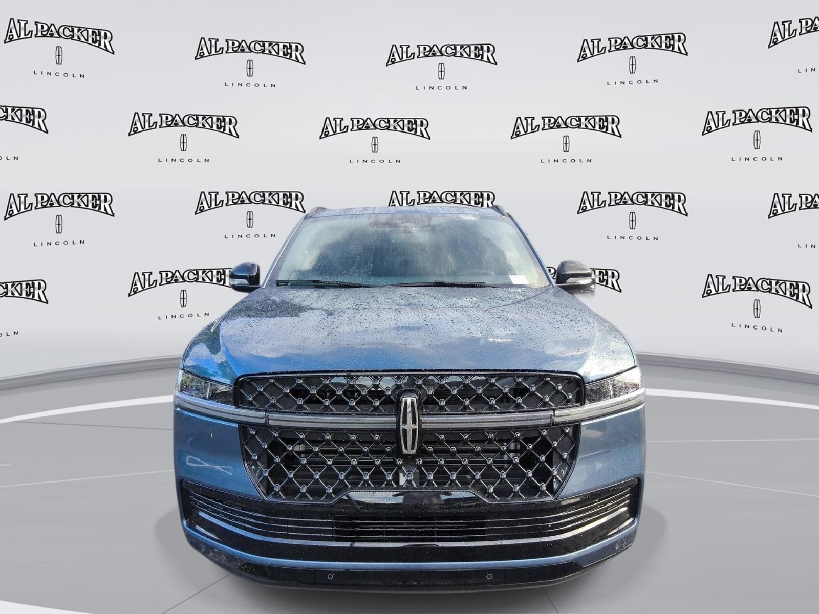 New 2027 Lincoln Navigator Reserve w/ Jet Appearance Package AWD/4WD image 8
