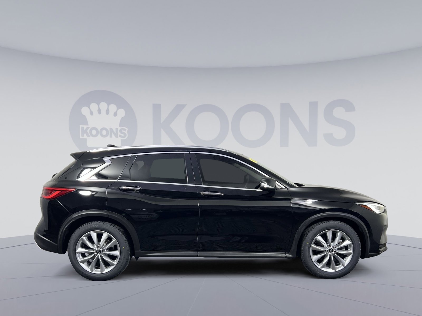 Used 2019 INFINITI QX50 Luxe image 8