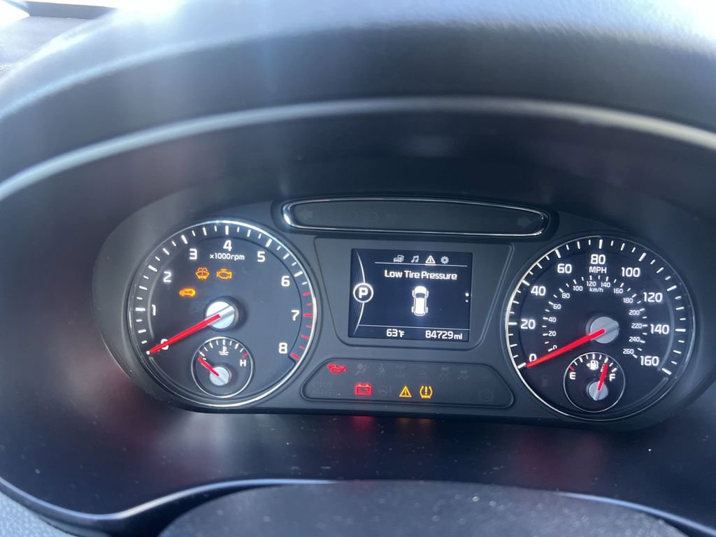 Used 2017 Kia Sorento EX image 10