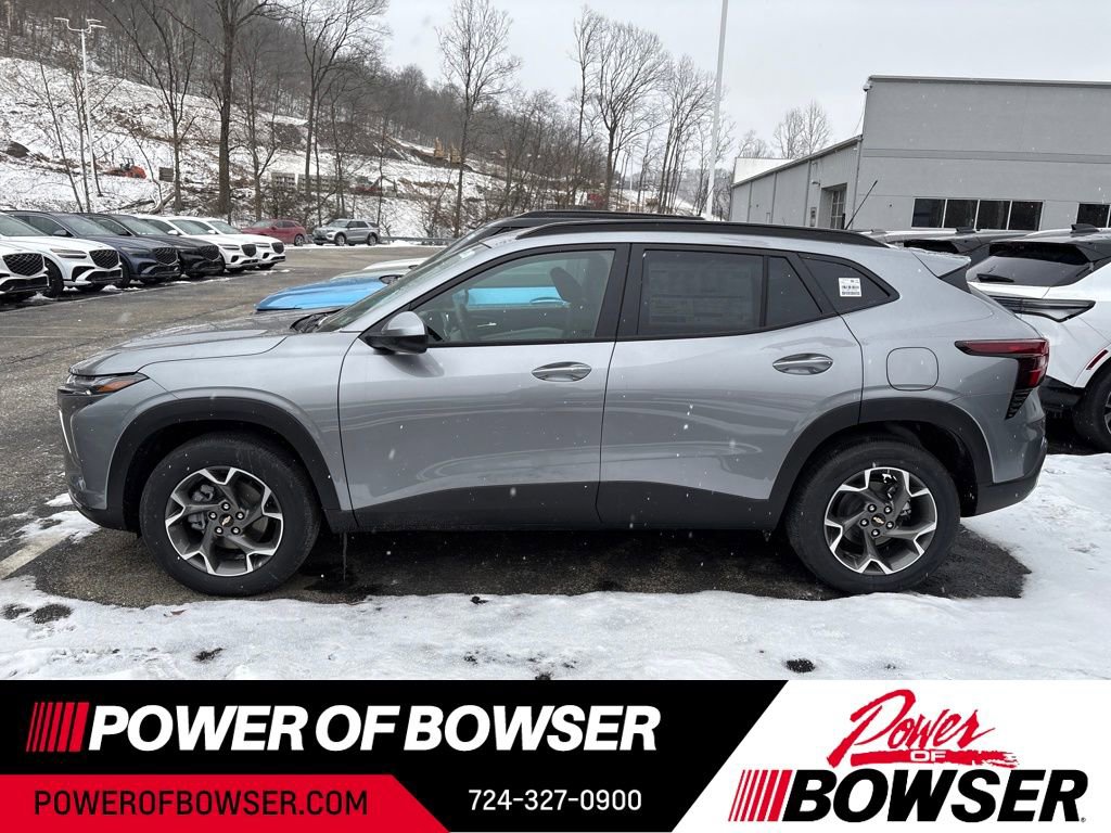 New 2026 Chevrolet Trax LT w/ Driver Confidence Package image 2