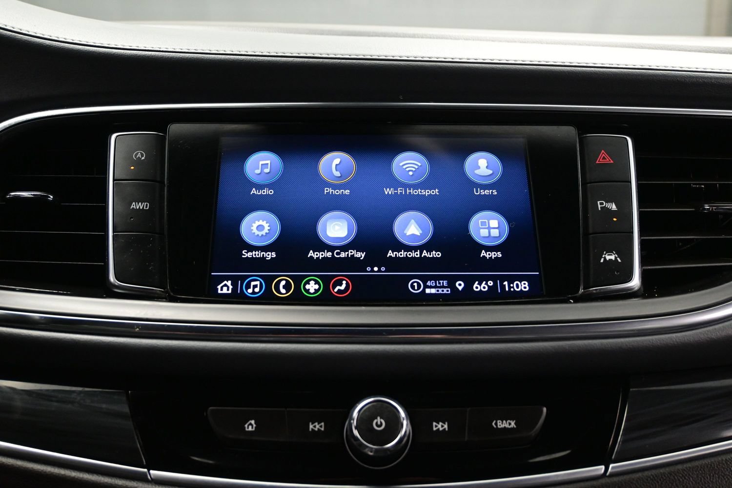Used 2022 Buick Enclave Essence AWD/4WD image 22