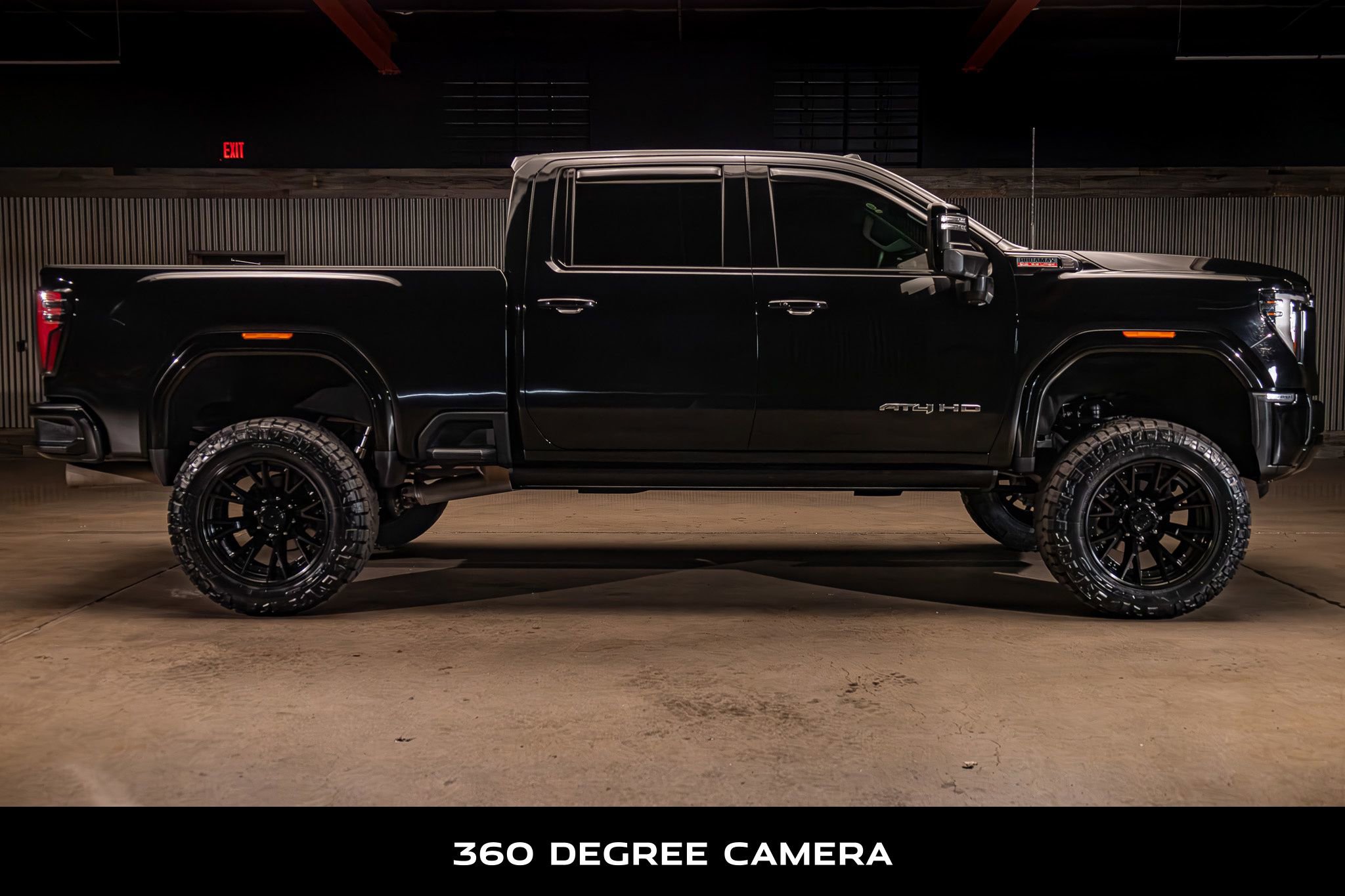 Used 2024 GMC Sierra 2500 AT4 w/ AT4 Premium Plus Package AWD/4WD image 11