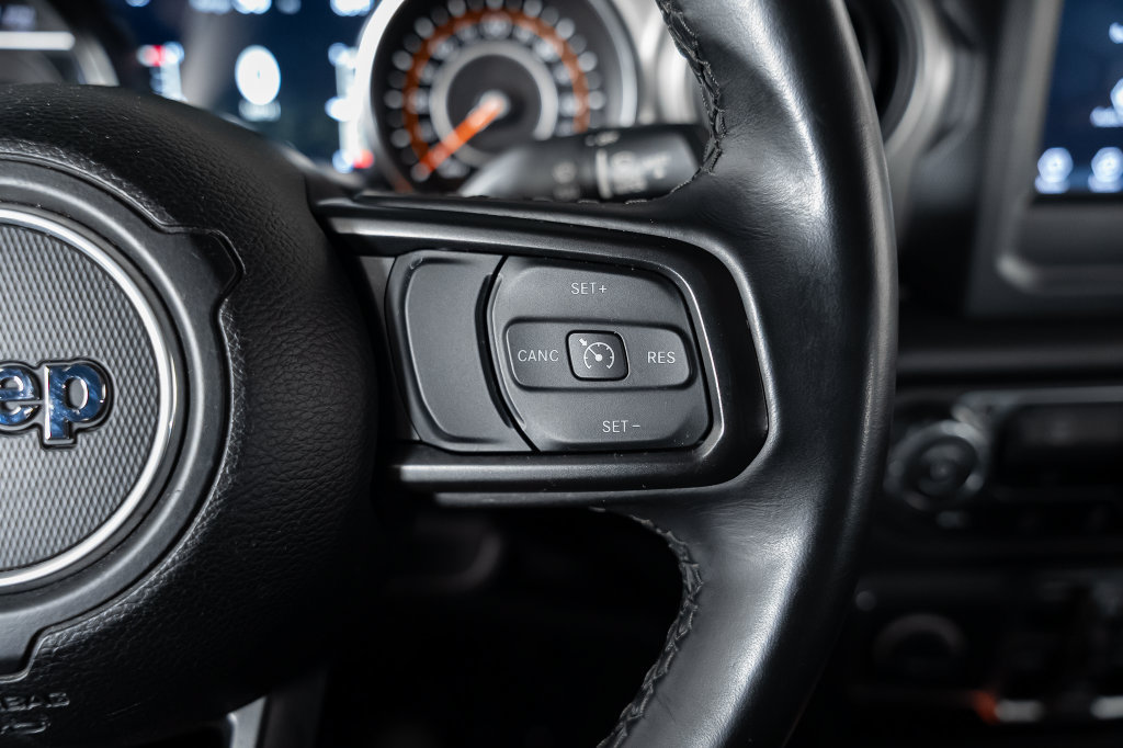 Used 2021 Jeep Gladiator Sport AWD/4WD image 30