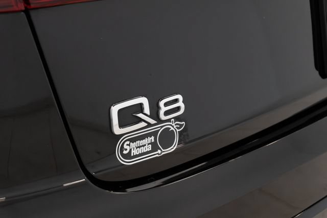 Used 2021 Audi Q8 Premium Plus w/ Premium Plus Package AWD/4WD image 12