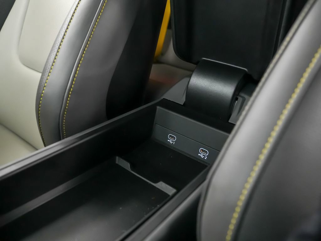 Certified 2024 Porsche 911 Targa 4 GTS image 33