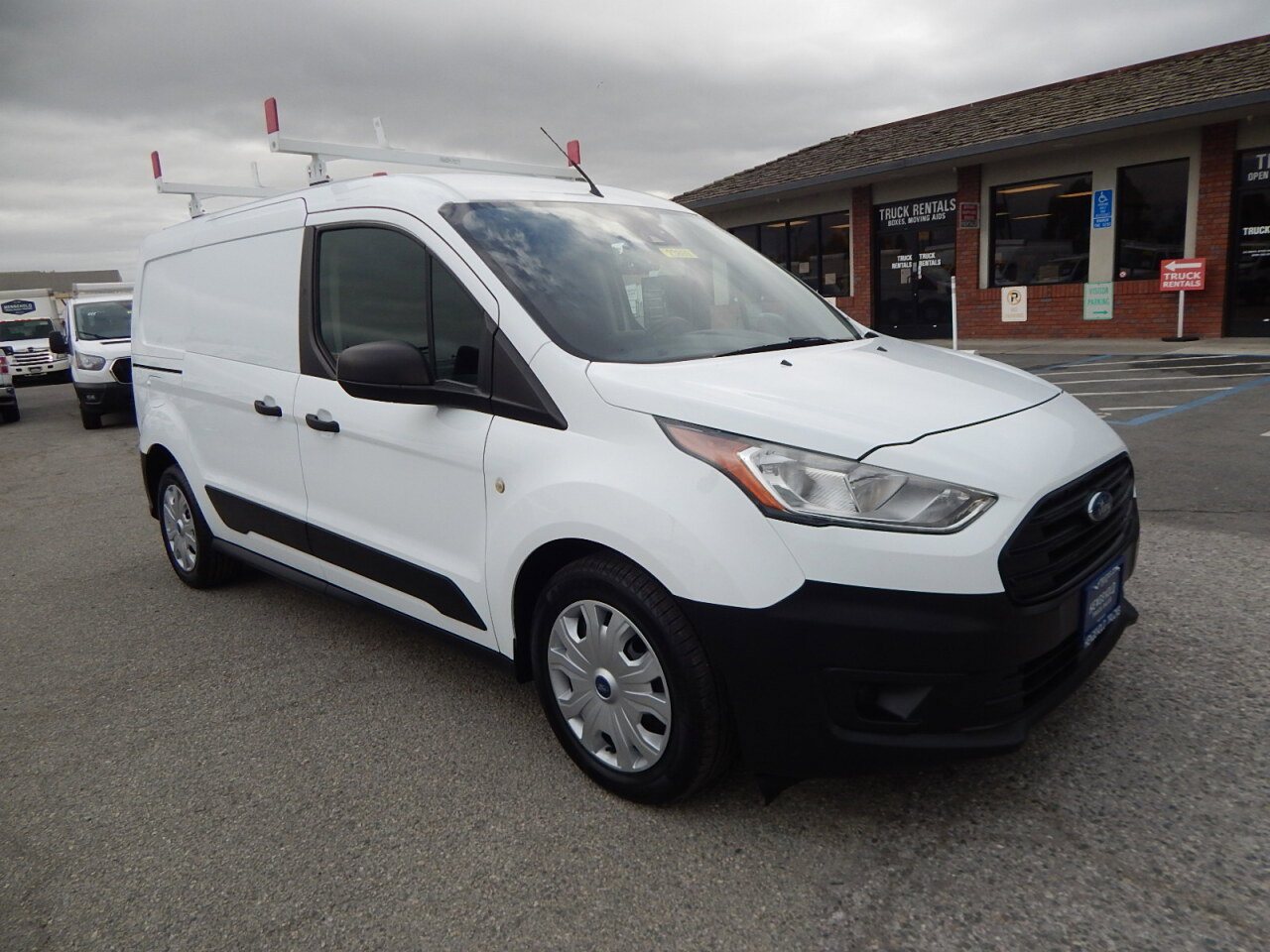 Used 2020 Ford Transit Connect XL image 10