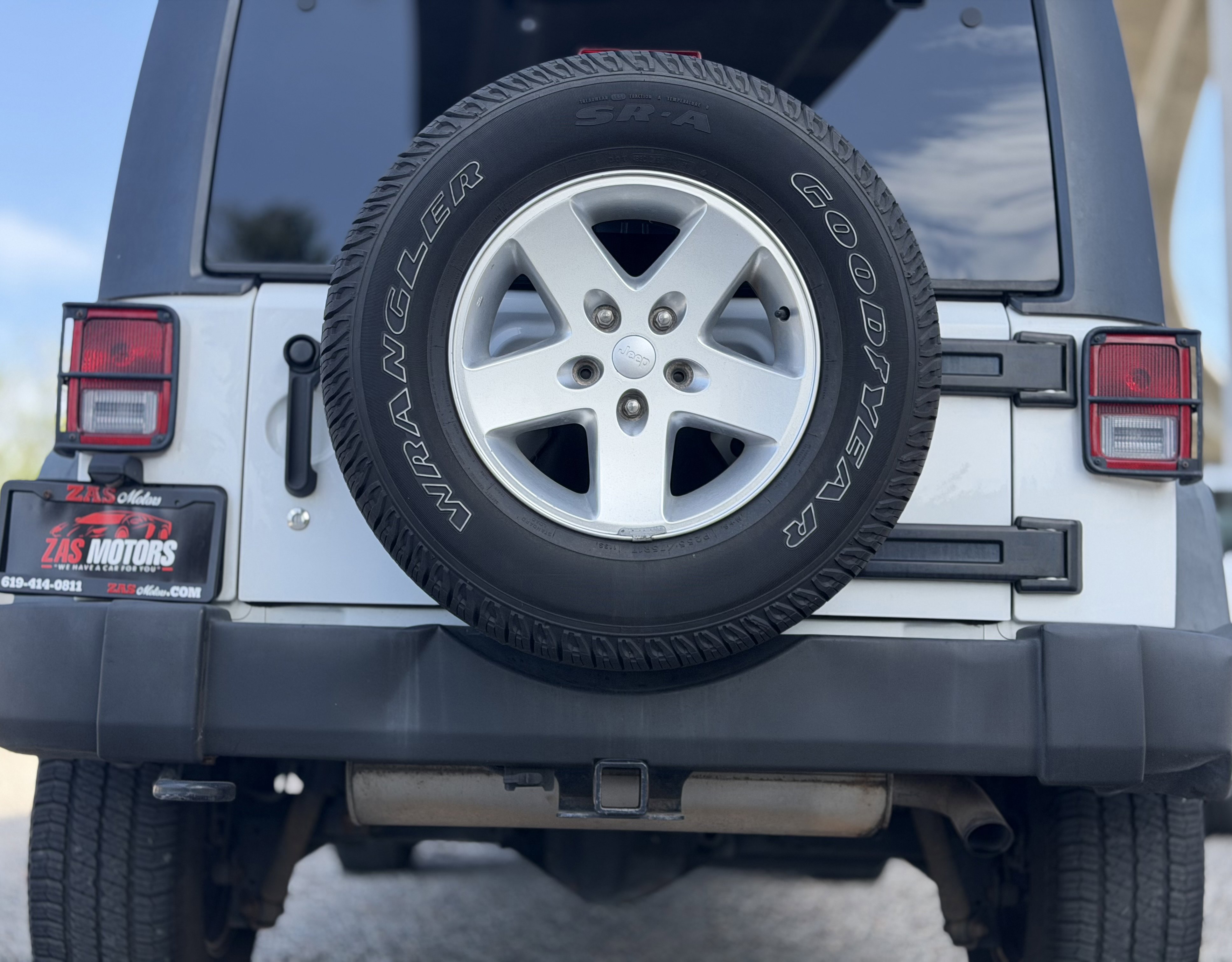 Used 2015 Jeep Wrangler Unlimited Sport w/ Quick Order Package 24S AWD/4WD image 7
