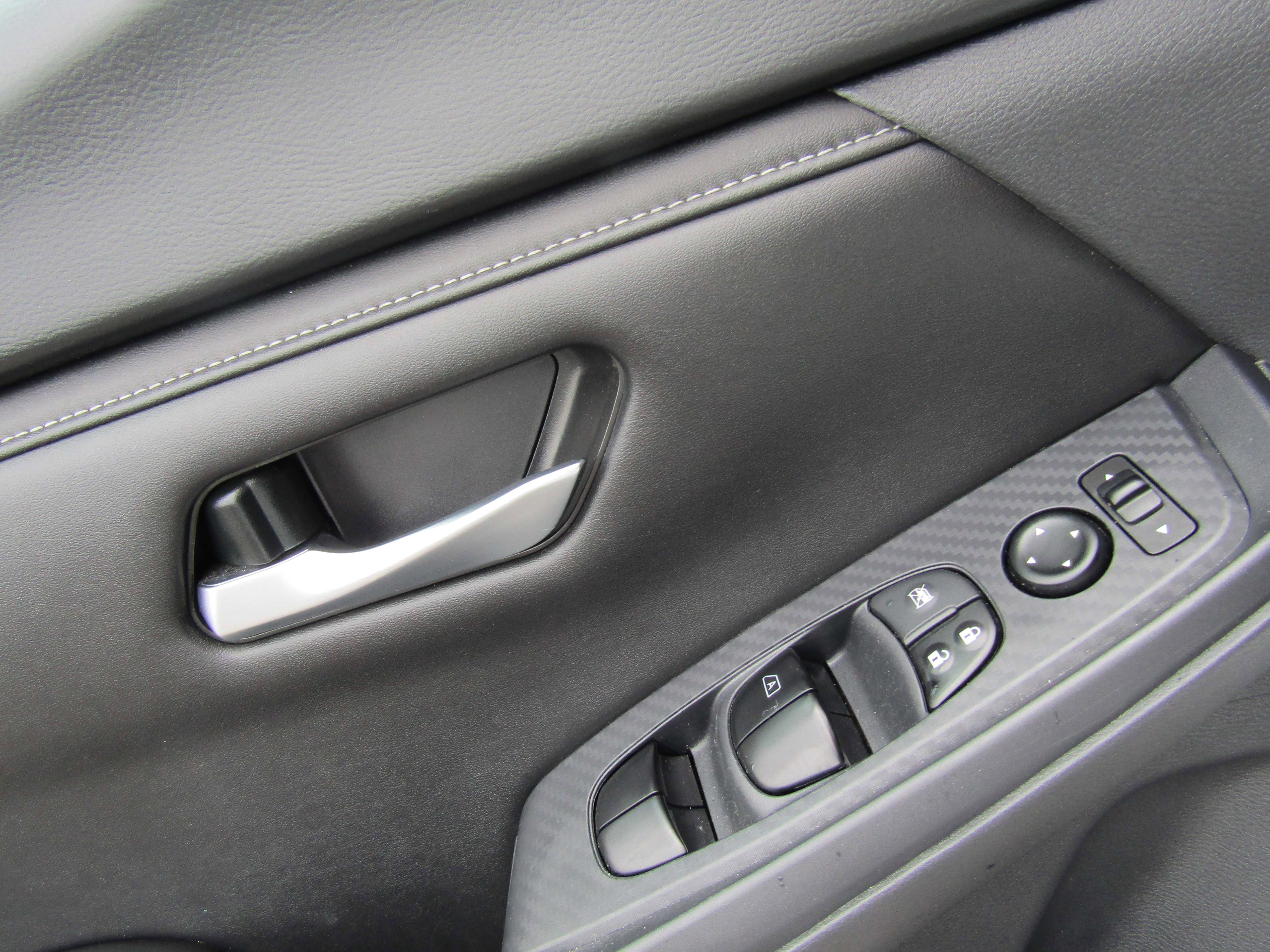 Used 2024 Nissan Sentra SV FWD image 19