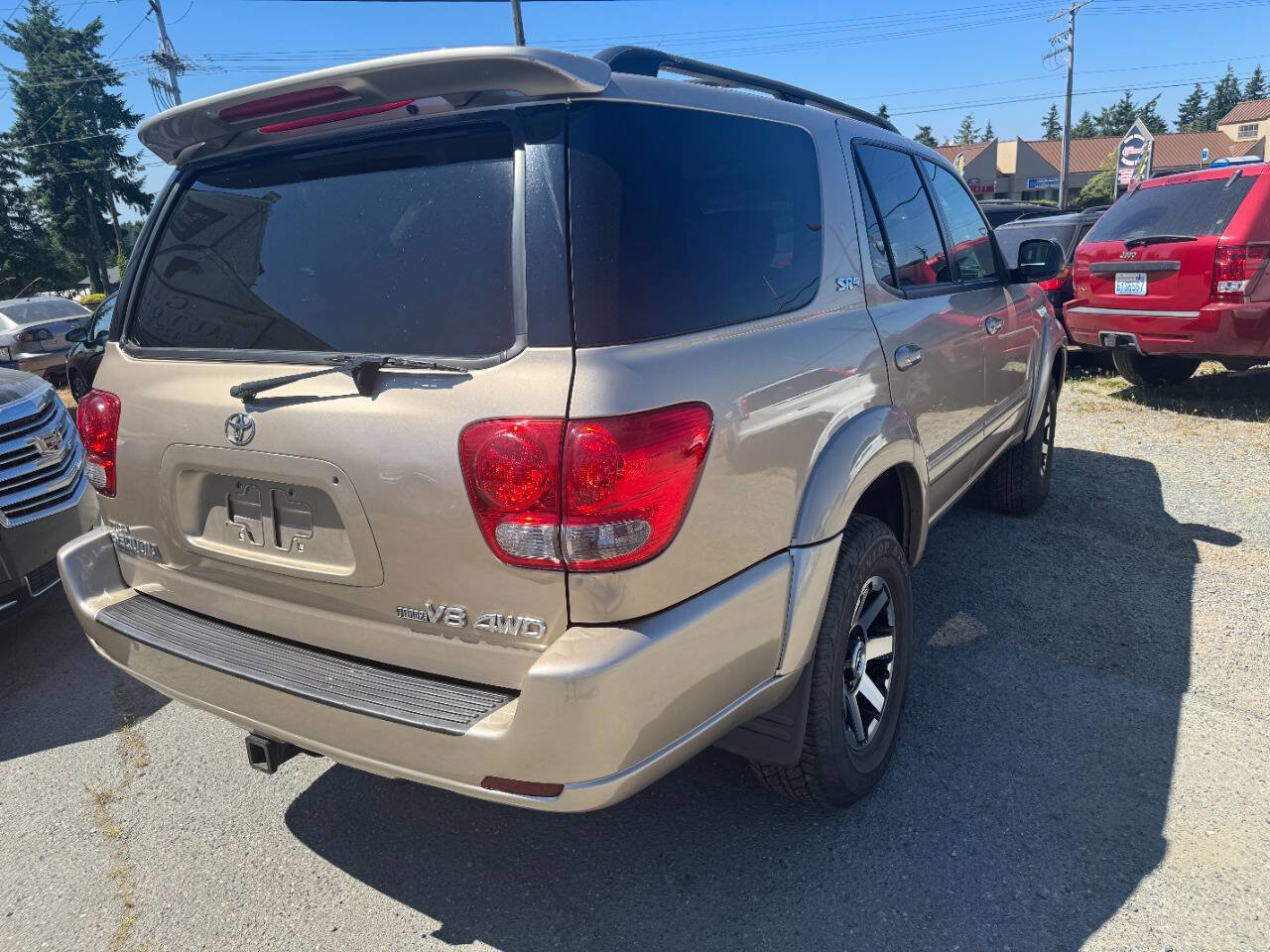 Used 2007 Toyota Sequoia SR5 image 11