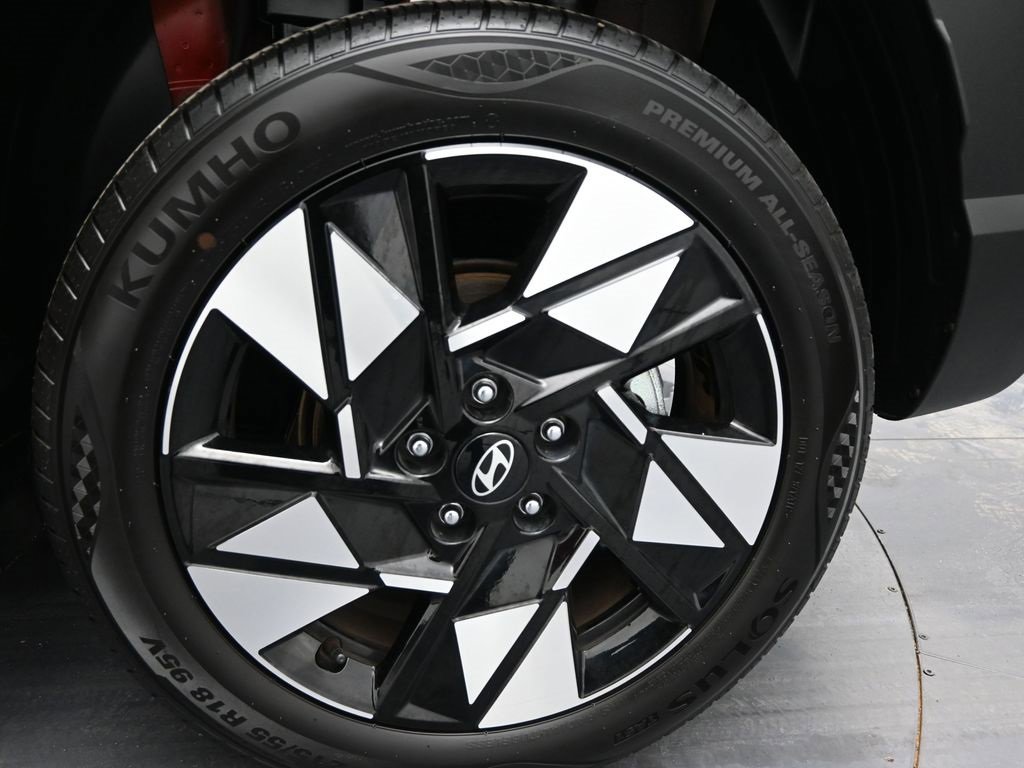 Used 2025 Hyundai Kona SEL image 39