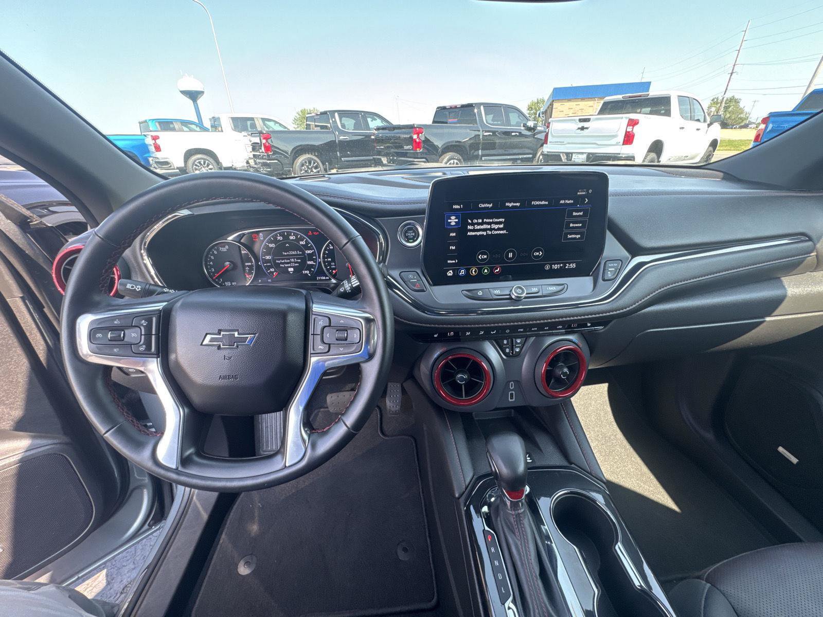 Used 2025 Chevrolet Blazer RS FWD image 20