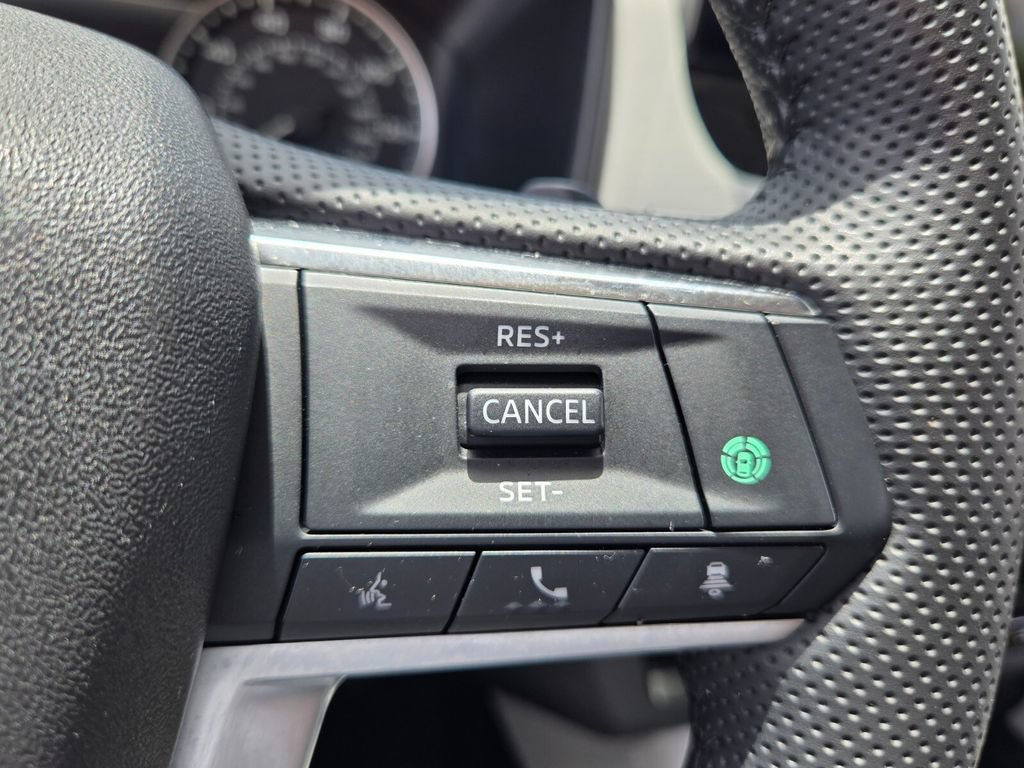 Used 2025 Mitsubishi Outlander SE FWD image 26