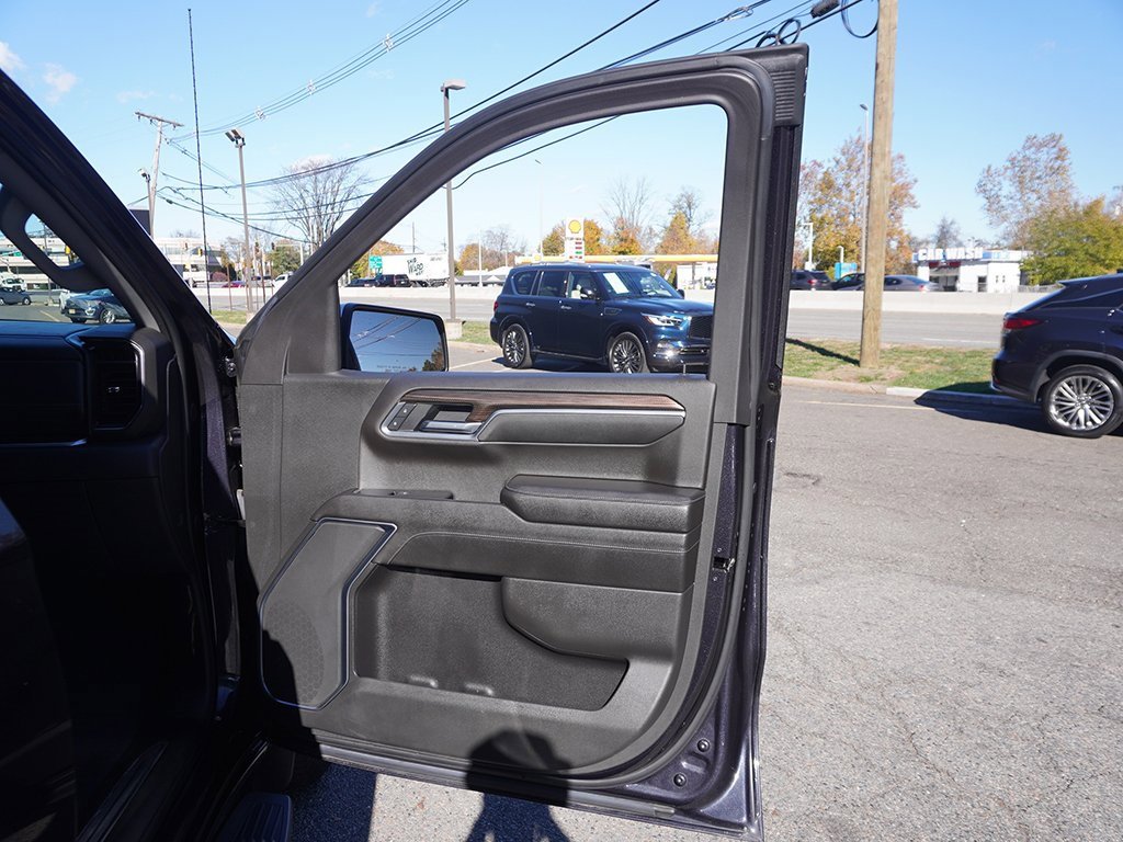 Used 2022 Chevrolet Silverado 1500 LT image 20