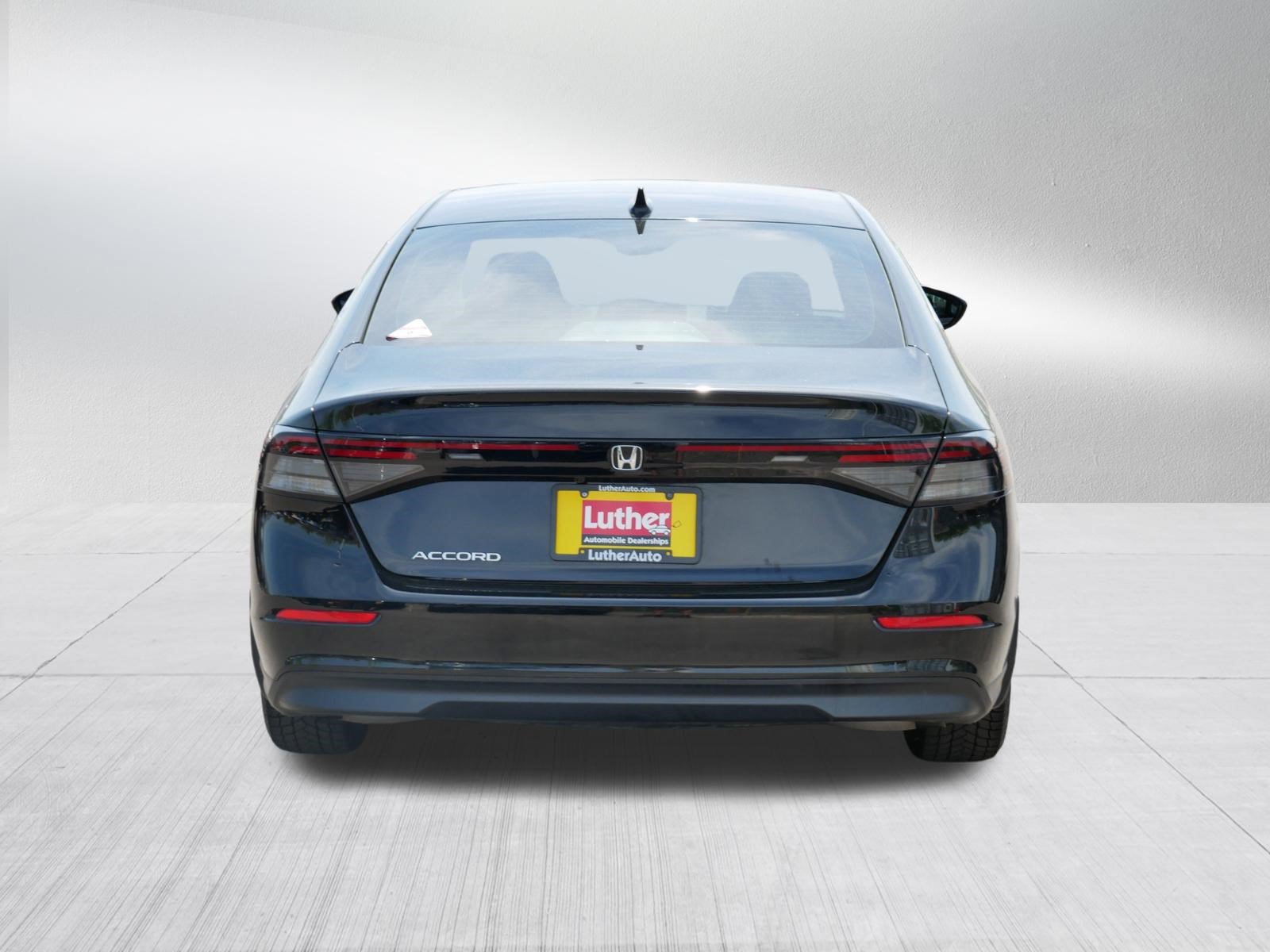 Certified 2023 Honda Accord EX image 6