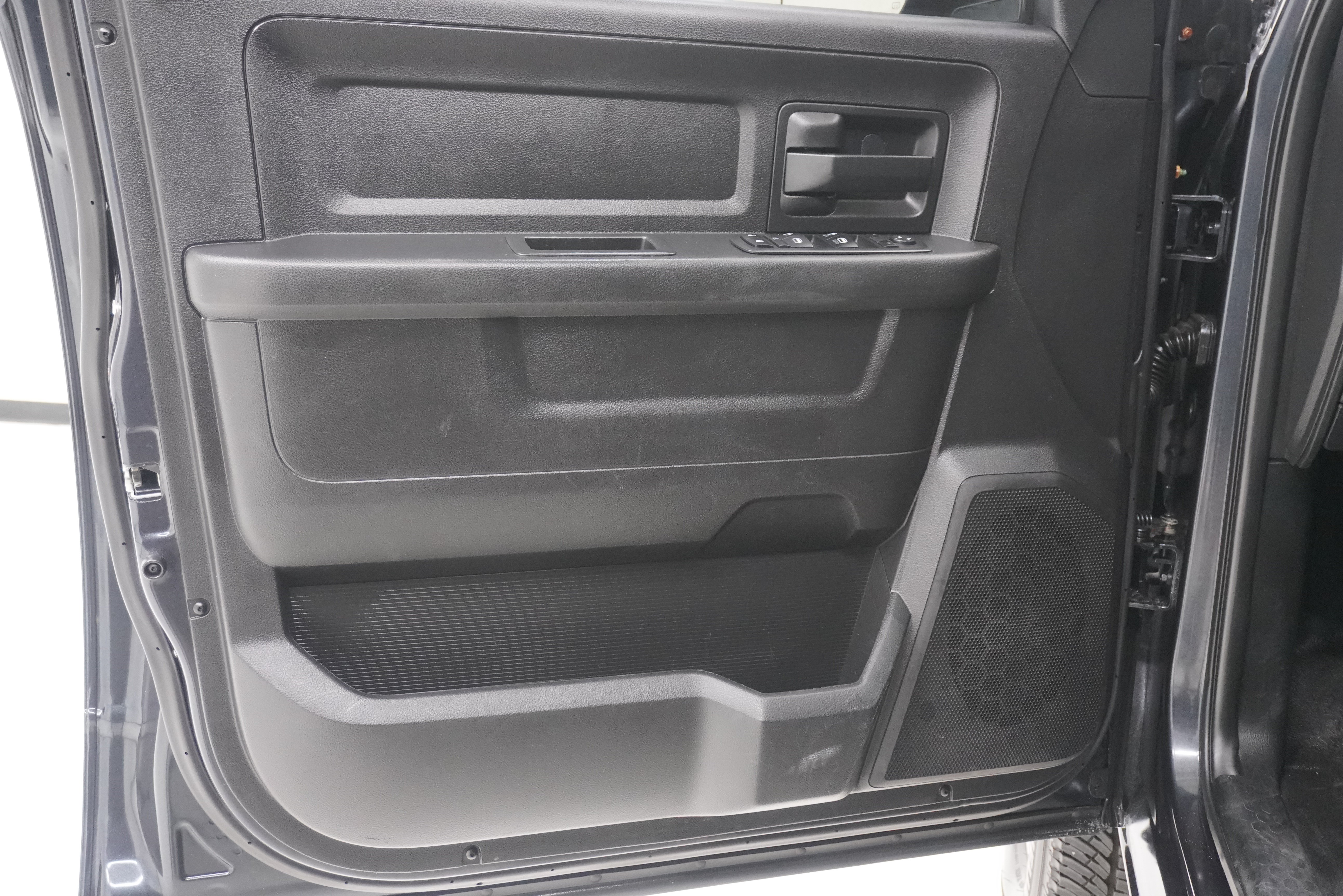 Used 2017 RAM 3500 Tradesman w/ Popular Equipment Group AWD/4WD image 14