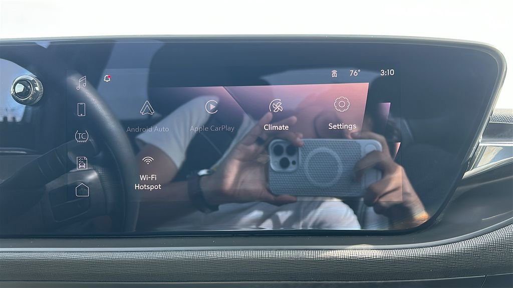 Used 2025 Buick Envista Preferred image 24