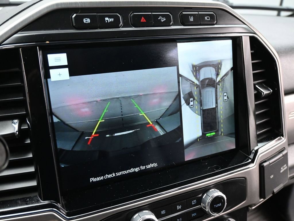 Used 2022 Ford F250 Platinum w/ FX4 Off-Road Package AWD/4WD image 16