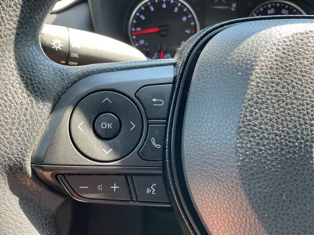 Used 2019 Toyota RAV4 LE AWD/4WD image 26
