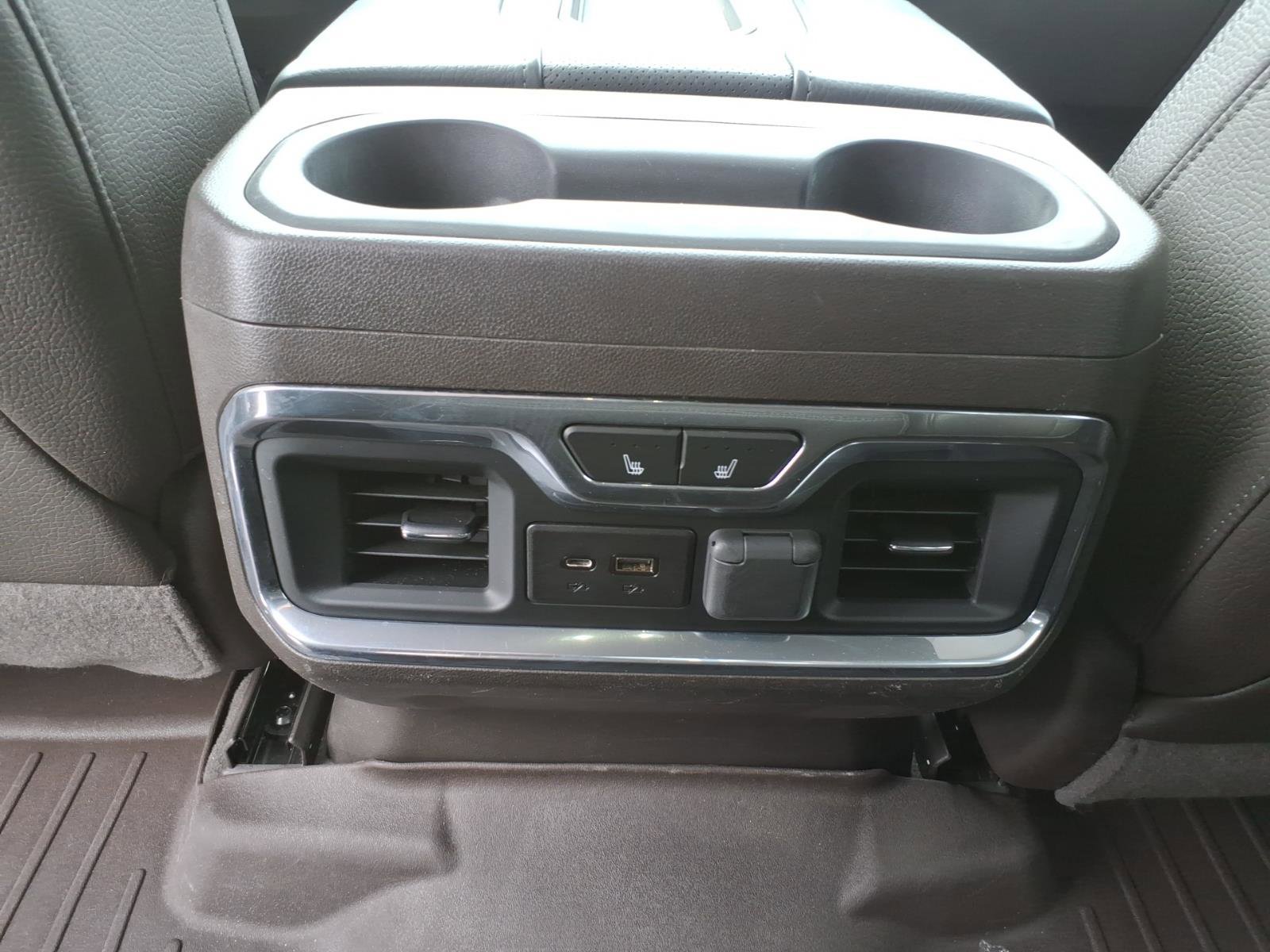 Used 2019 GMC Sierra 1500 Denali w/ Technology Package image 16