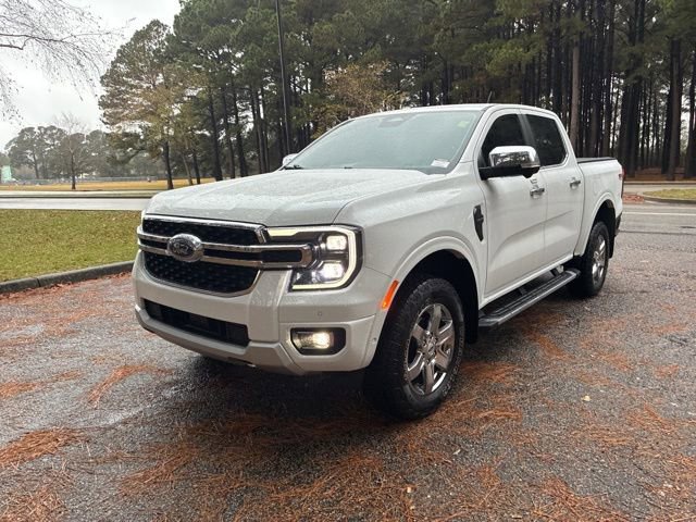 Used 2024 Ford Ranger Lariat w/ FX4 Off-Road Package image 8