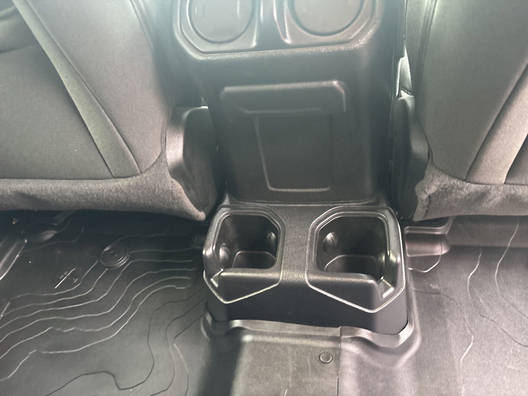 Used 2020 Jeep Wrangler Unlimited Sport image 19