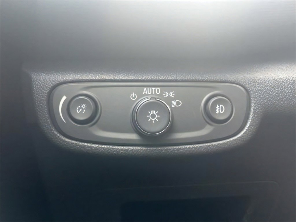 Used 2023 Chevrolet TrailBlazer LT image 30