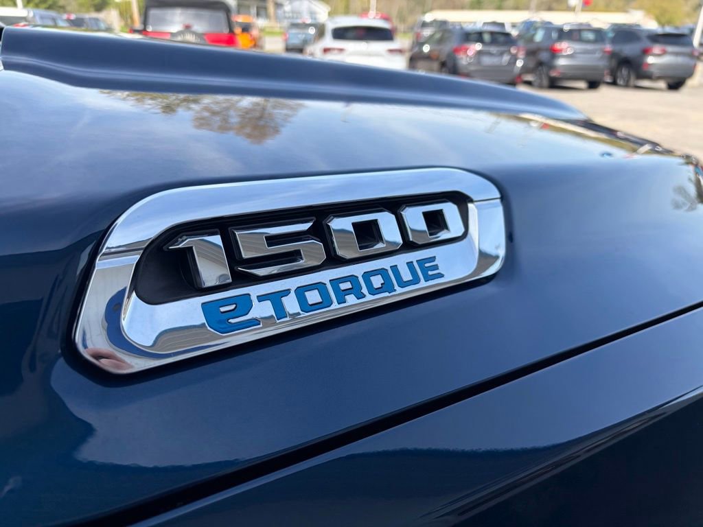 Used 2023 RAM 1500 Big Horn AWD/4WD image 11