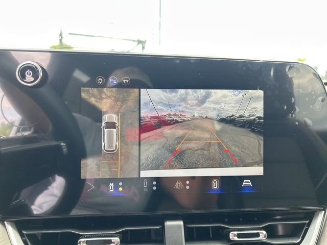 New 2026 Chevrolet Equinox LT w/ Convenience Package II FWD image 22