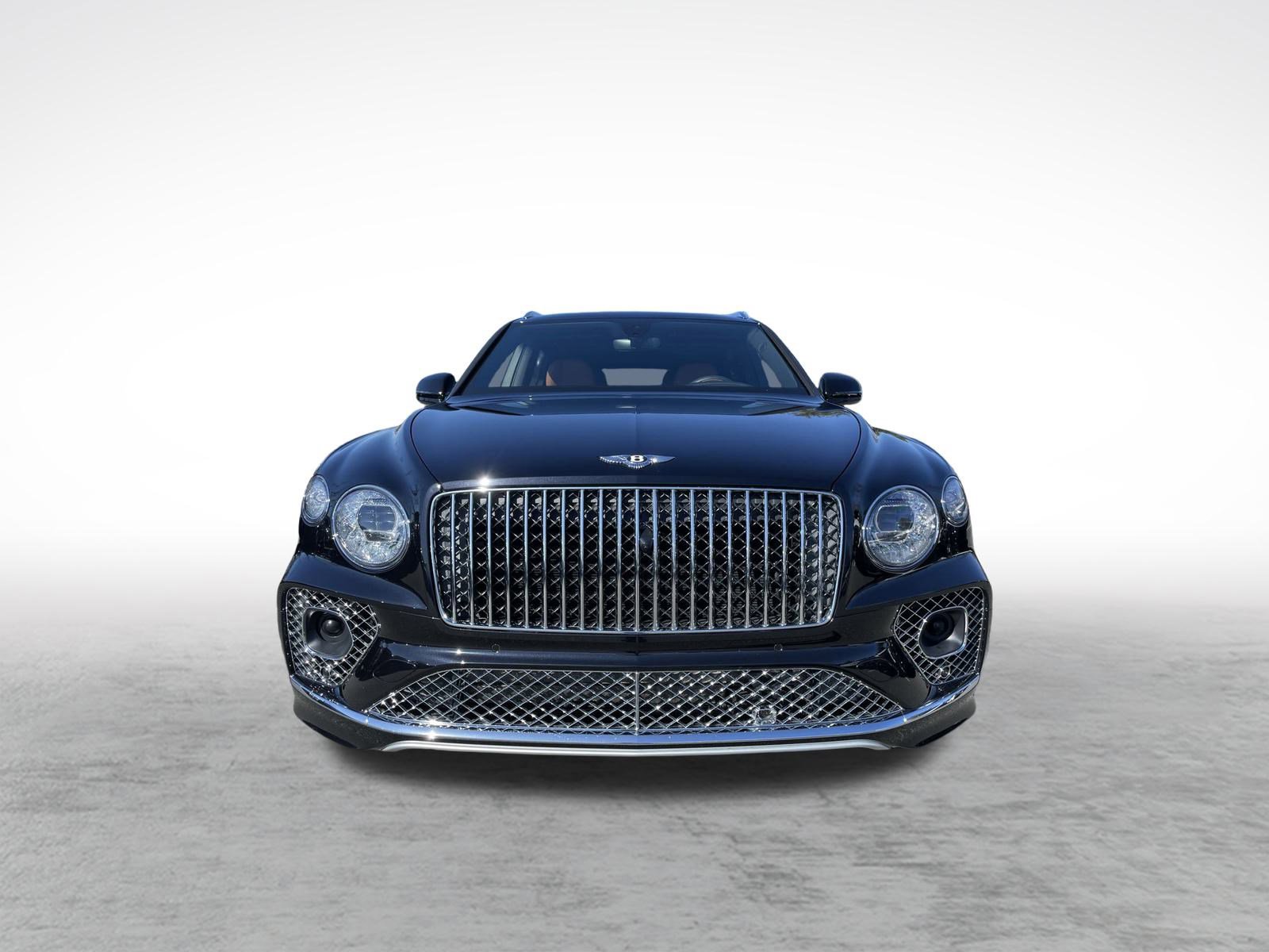 Used 2023 Bentley Bentayga Extended Wheelbase image 2