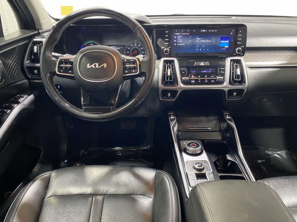 Used 2023 Kia Sorento EX FWD image 11