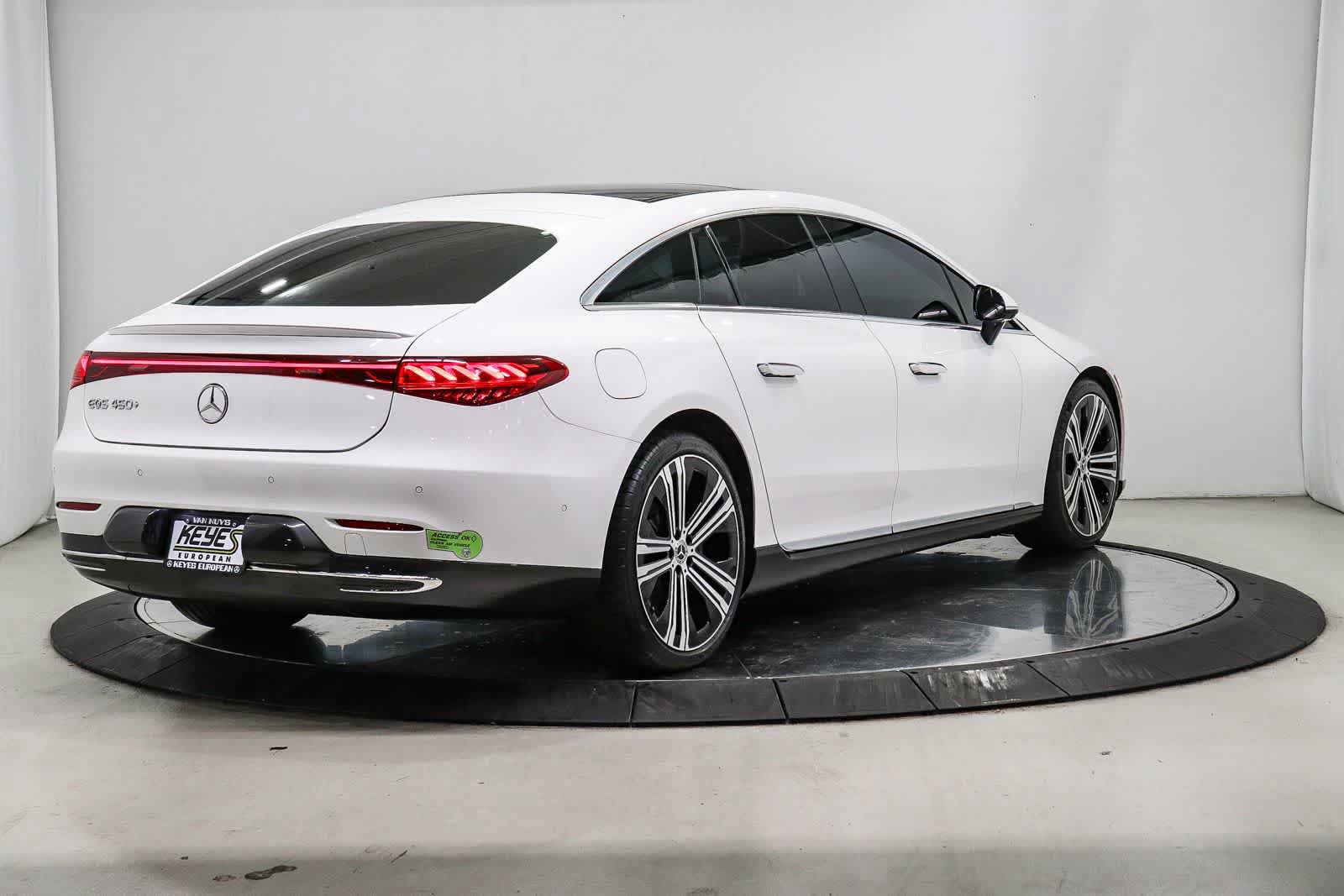 Certified 2023 Mercedes-Benz EQS 450+ Sedan image 4