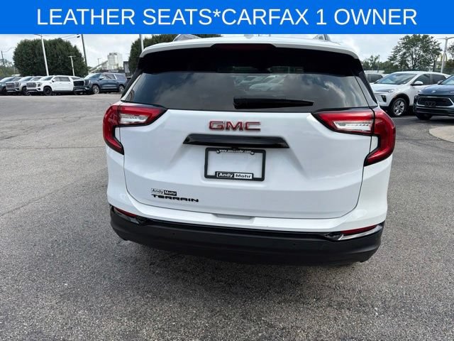 Used 2023 GMC Terrain SLT w/ Tech Package FWD image 9