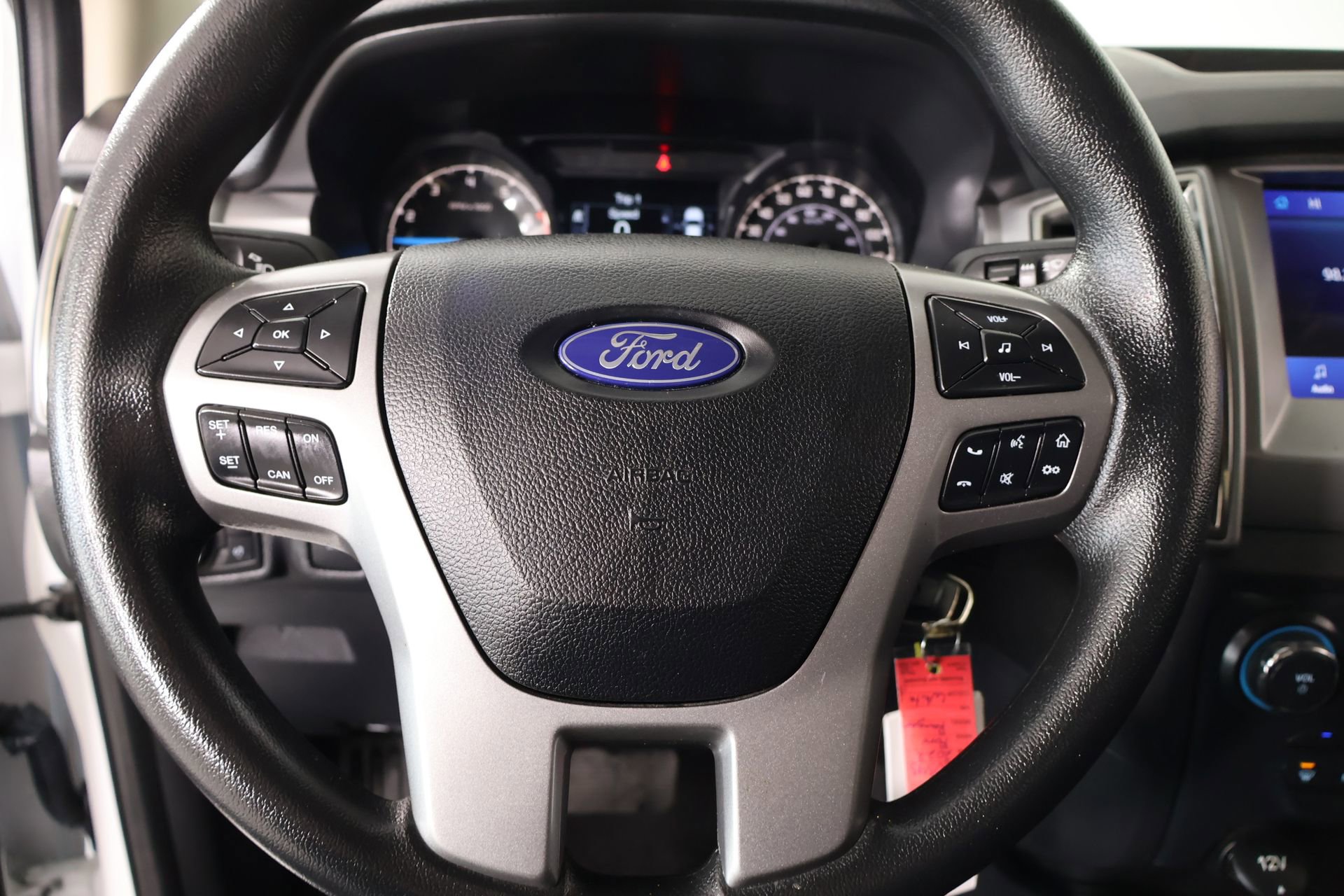 Used 2022 Ford Ranger XLT AWD/4WD image 3