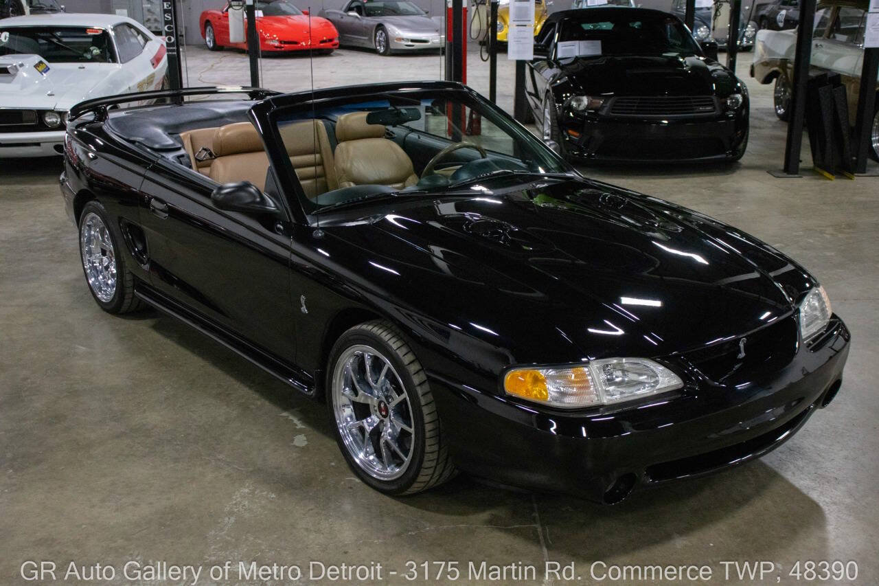Used 1996 Ford Mustang Cobra RWD image 10