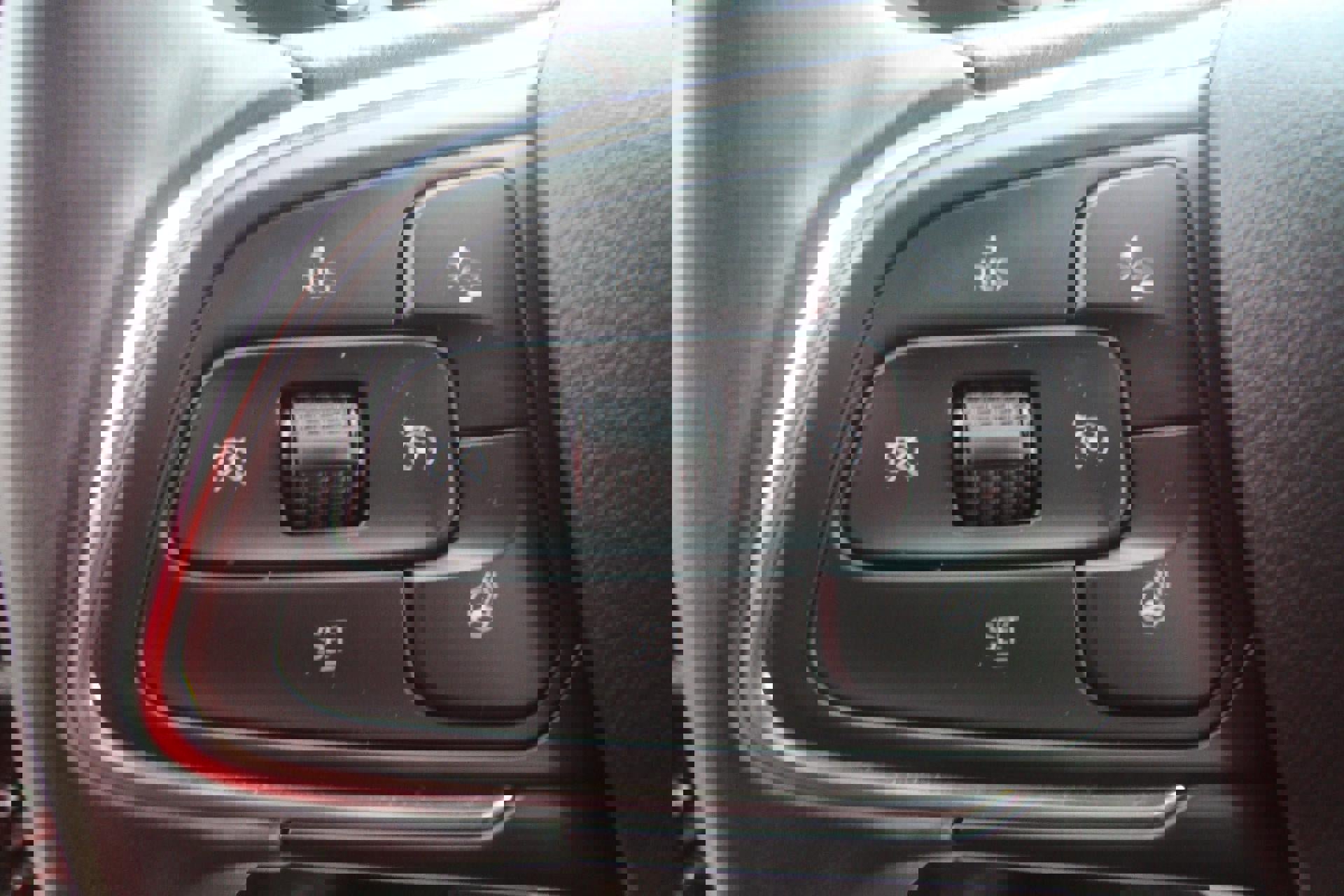 Used 2024 Buick Envista Sport Touring w/ Convenience I Package FWD image 11