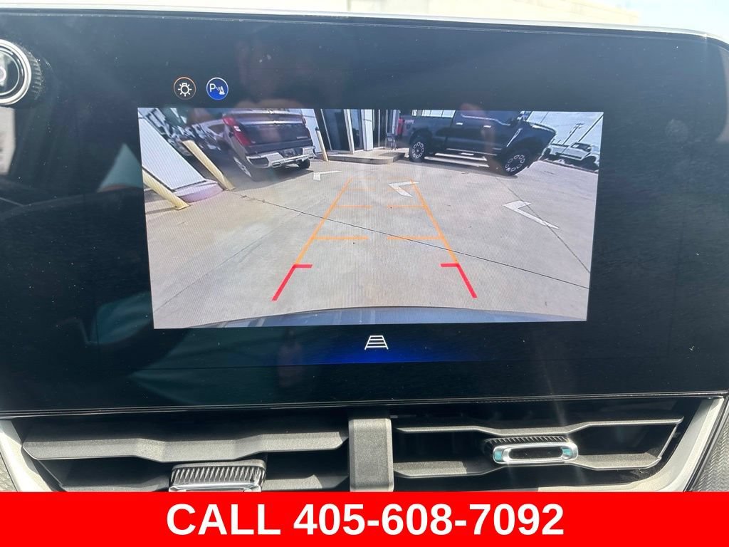 Used 2025 Chevrolet Equinox LT FWD image 13