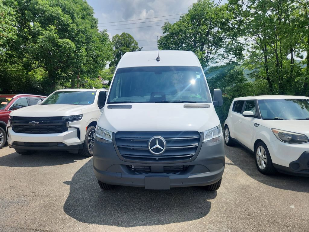 New 2026 Mercedes-Benz Sprinter 2500 image 4