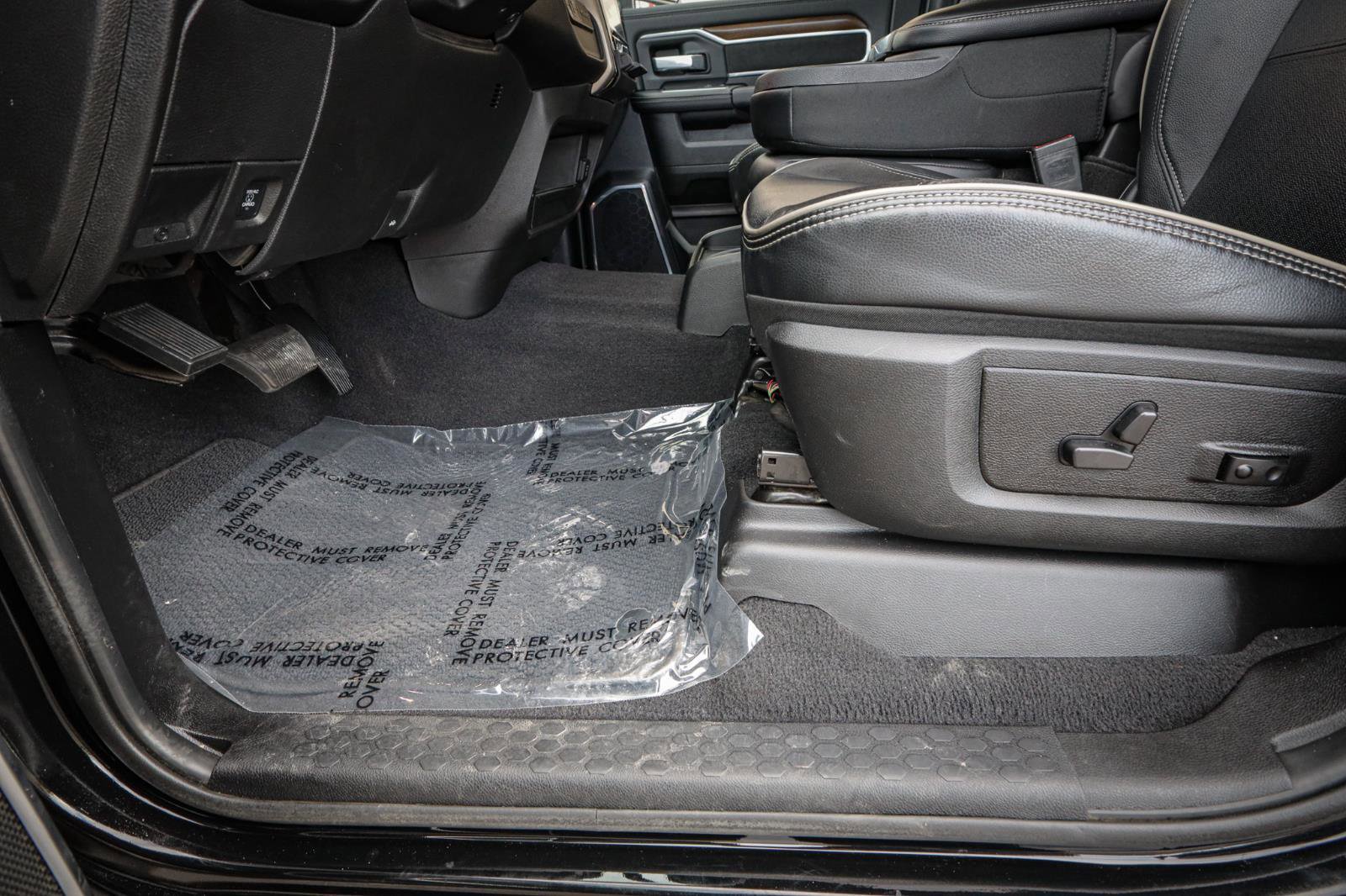 Used 2024 RAM 2500 Laramie image 15