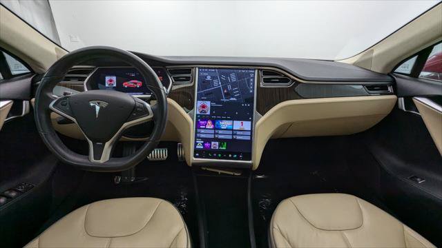 Used 2013 Tesla Model S Performance RWD image 23