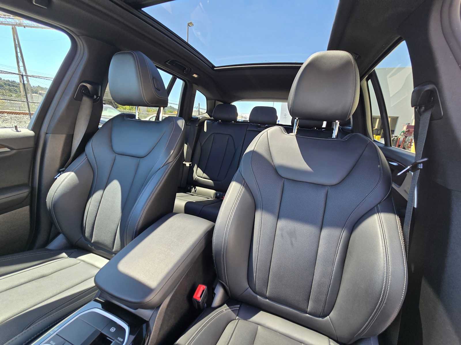 Used 2024 BMW X3 sDrive30i w/ Convenience Package RWD image 22