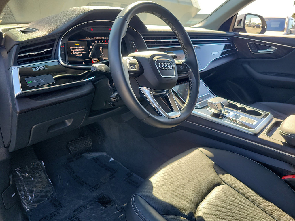 Used 2022 Audi Q8 Premium Plus w/ Premium Plus Package AWD/4WD image 20