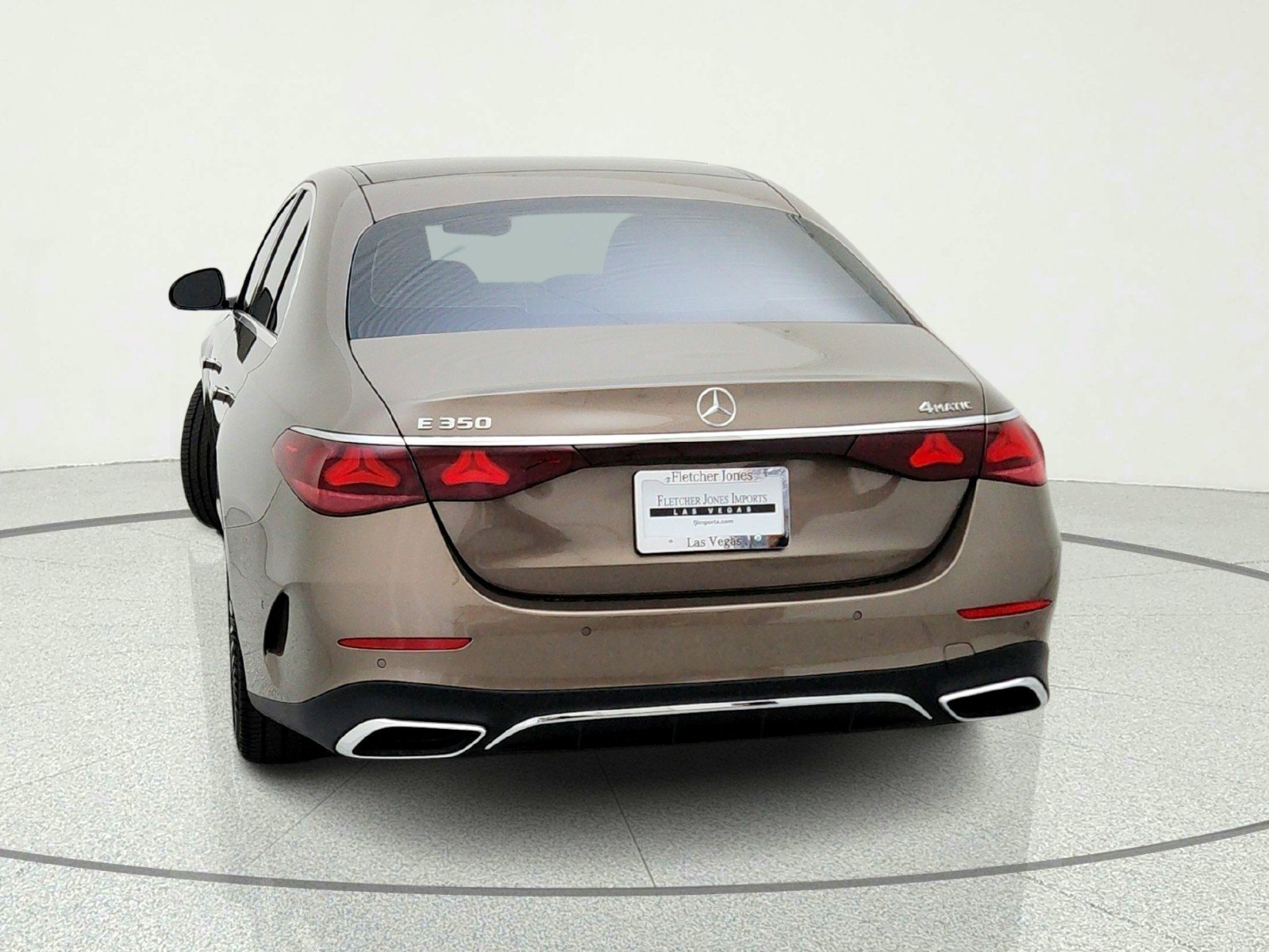 Used 2024 Mercedes-Benz E 350 4MATIC Sedan w/ Driver Assistance Package image 11