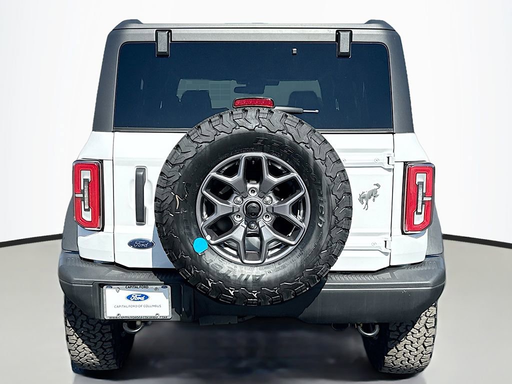 New 2025 Ford Bronco Badlands image 9