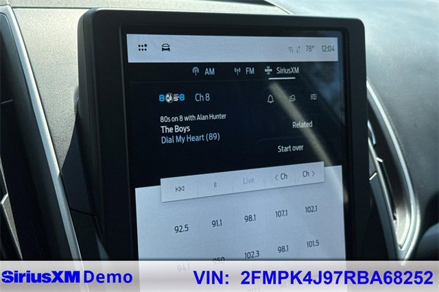 Used 2024 Ford Edge SEL image 34