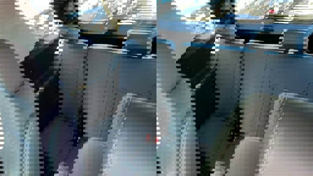 Used 2020 Chevrolet Traverse Premier w/ LPO, Floor Liner Package image 24